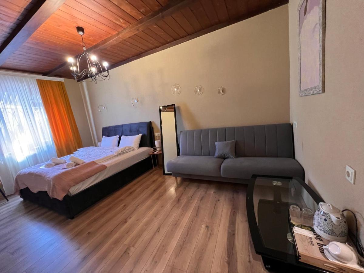 Hotel Old Tbilisi 5 Rooms Экстерьер фото