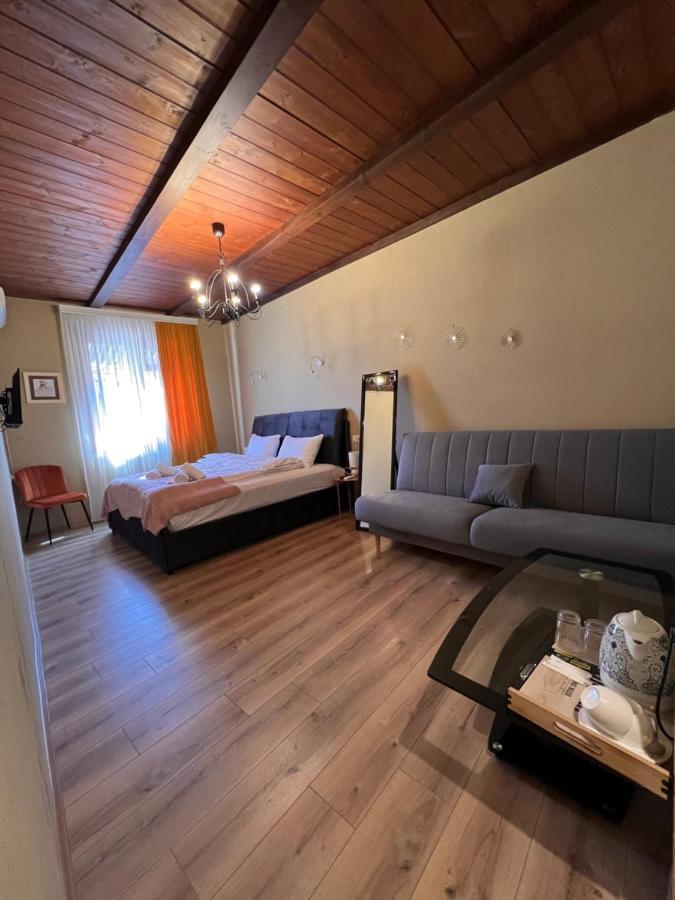 Hotel Old Tbilisi 5 Rooms Экстерьер фото